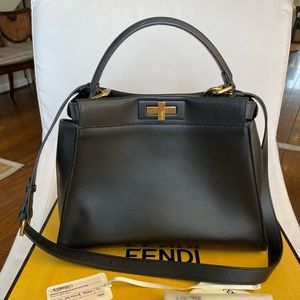Fendi Peekaboo Medium. Black Nappa leather. Excellent condition.